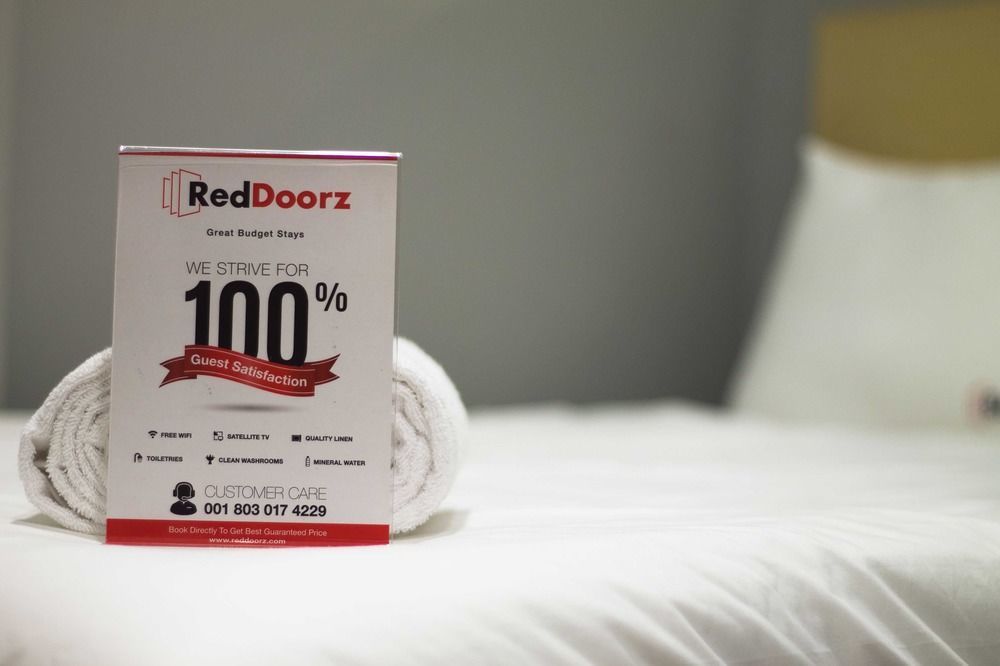 Reddoorz Plus @ Guntur Raya Setiabudi Τζακάρτα Εξωτερικό φωτογραφία