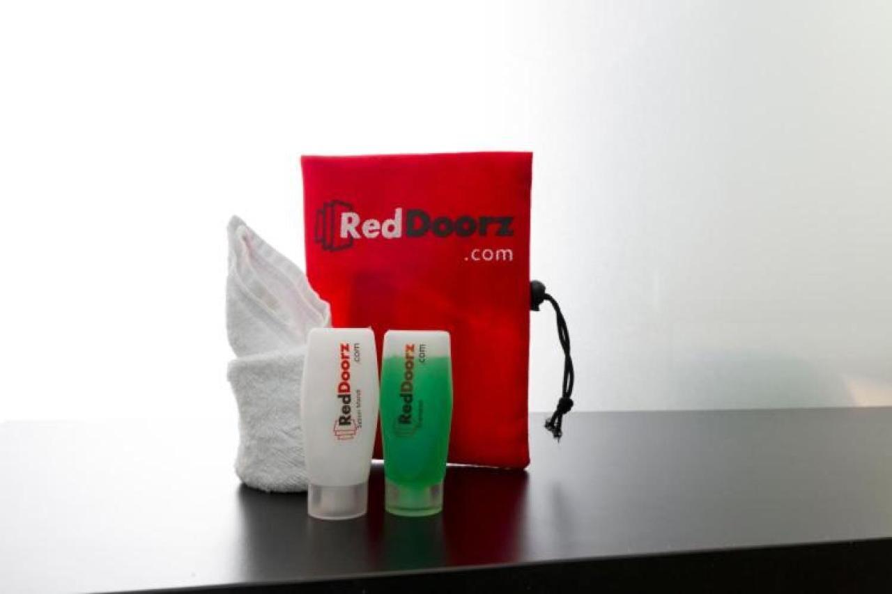 Reddoorz Plus @ Guntur Raya Setiabudi Τζακάρτα Εξωτερικό φωτογραφία